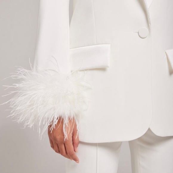 Nadine Merabi MARGOT WHITE BLAZER - Picture 2 of 3